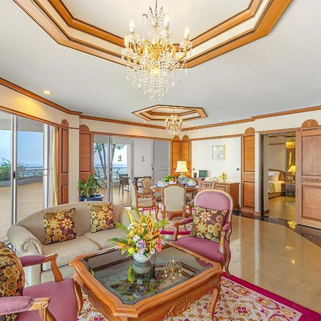 Royal Cliff Grand Hotel Pattaya Exterior photo